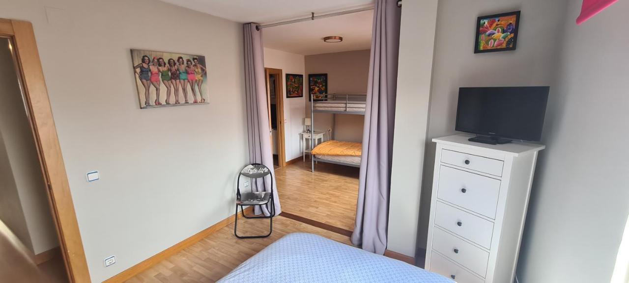 www apartamentovaldivia es Parking incluido León Exterior foto