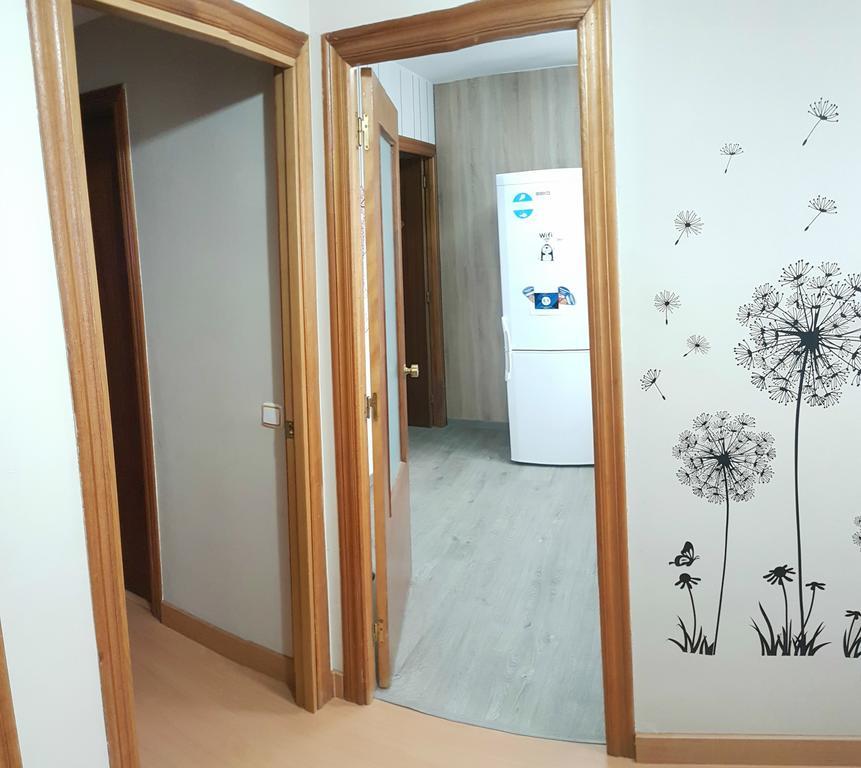 www apartamentovaldivia es Parking incluido León Exterior foto