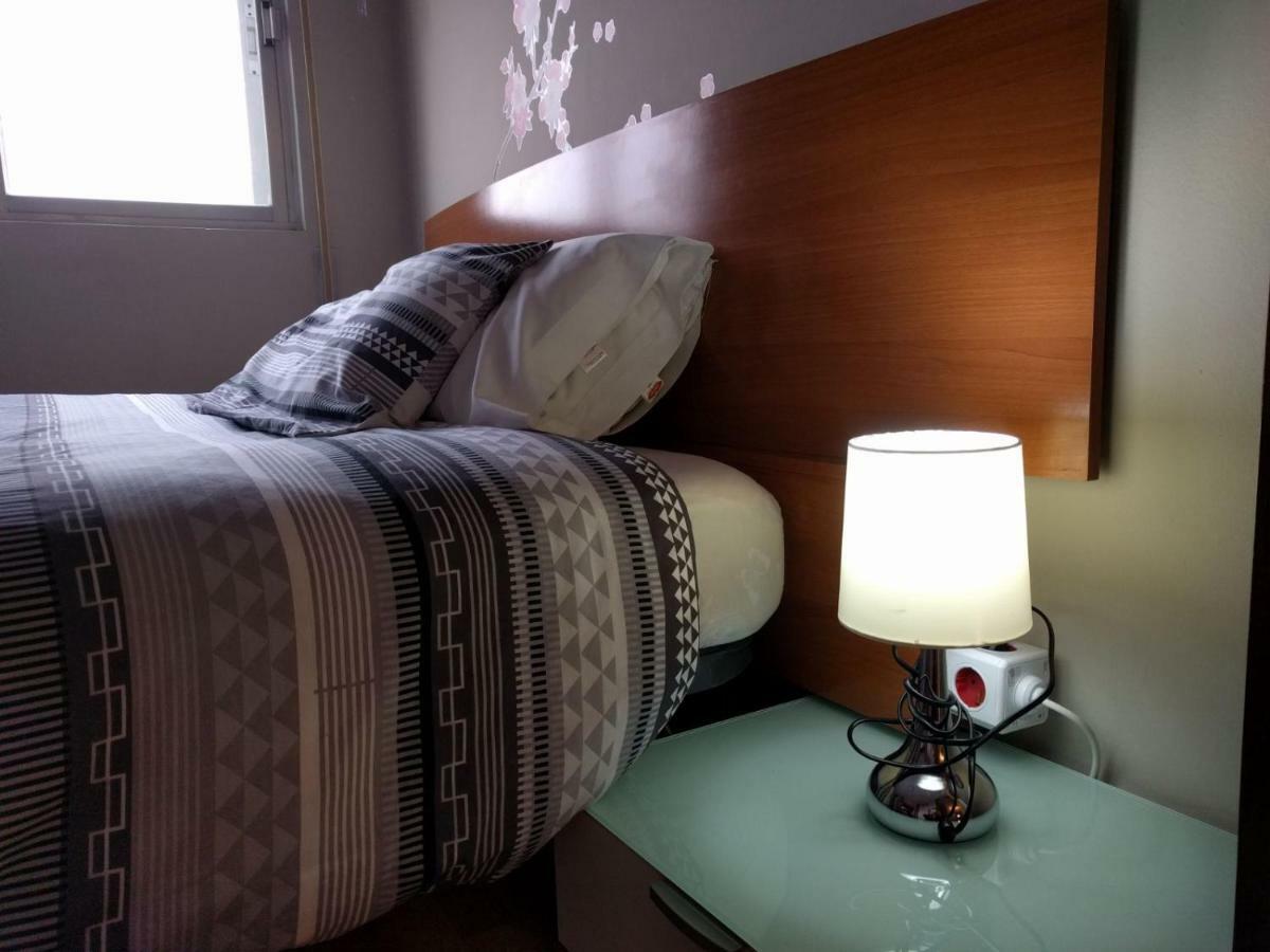 www apartamentovaldivia es Parking incluido León Exterior foto